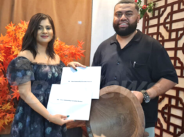 USP student journalists Yukta Chand (left) and Viliame Tawanakoro jointly won the FBC-sponsored Most Outstanding Journalism Student of the Year award
