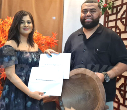 USP student journalists Yukta Chand (left) and Viliame Tawanakoro jointly won the FBC-sponsored Most Outstanding Journalism Student of the Year award