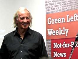Australian journalist John Pilger addressing a Green Left-hosted public forum in 2014