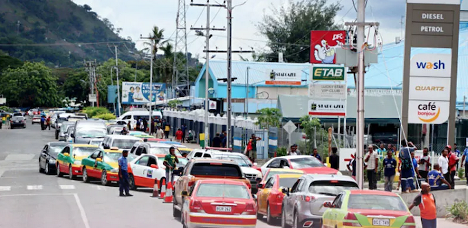 After the rioting . . . Port Moresby back in business