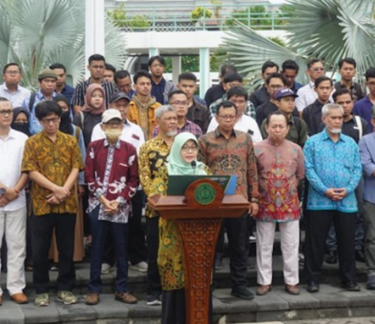 Some of the Muhammadiyah University academics