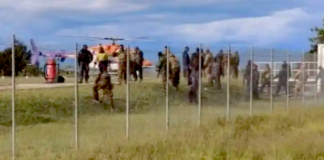 PNG security forces deployed in the Mount Sisa helicopter crew kidnapping incident