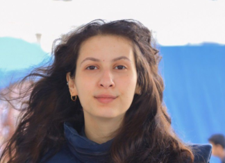 Gazan journalist Bayan Abusultan