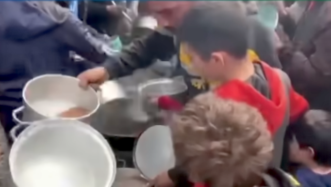 Gaza children's empty plates