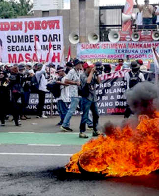 A protest in front of Parliament building in Jakarta