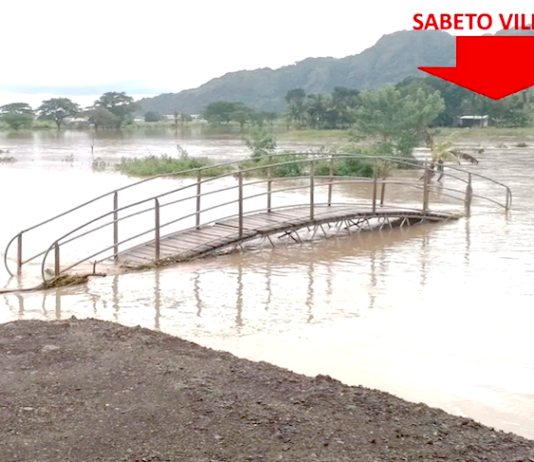 Flooding along the Sabeto to Waimalika Road, Fiji