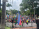 Pro-independence protesters and a sea of "Kanaky" flags take over the Place des Cocotiers