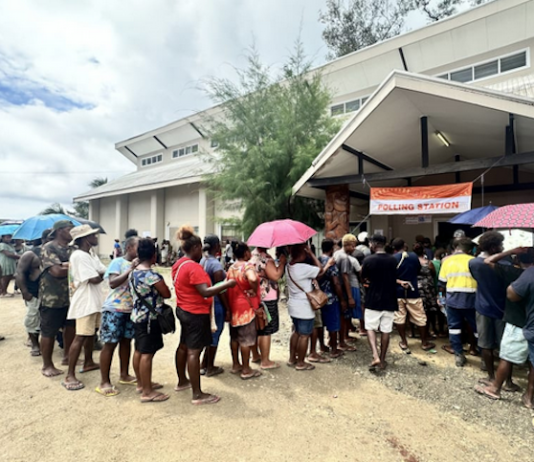Solomon Islanders queuing up to cast their ballots