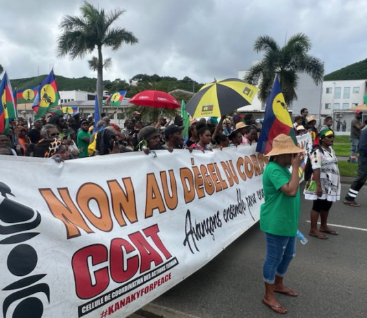 Kanak protesters in Nouméa demanding independence and a halt to France's proposed constitutional changes