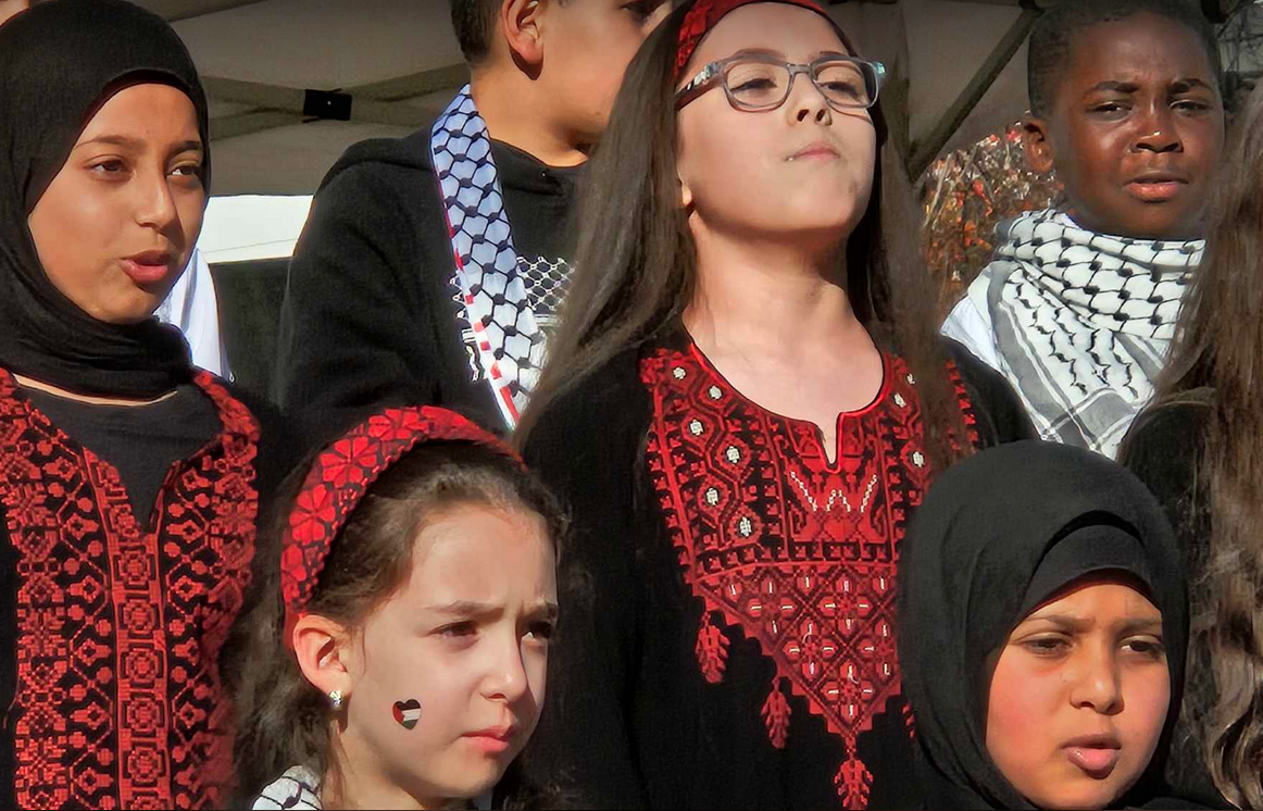 Palestinian children singing at Aotea Square today