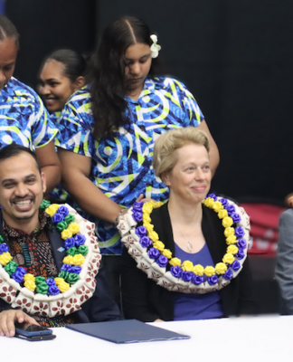 Puna calls for Pacific ‘journalistic vigilance’ in face of climate crisis USP student journalists garland Henry Puna