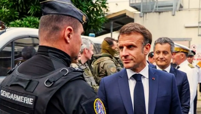 French President Macron visits Nouméa’s central police station