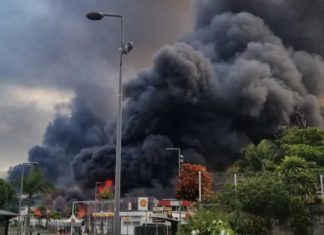 A fire at the height of the Noumea protests over the planned French electoral changes making indigenous Kanaks more marginalised