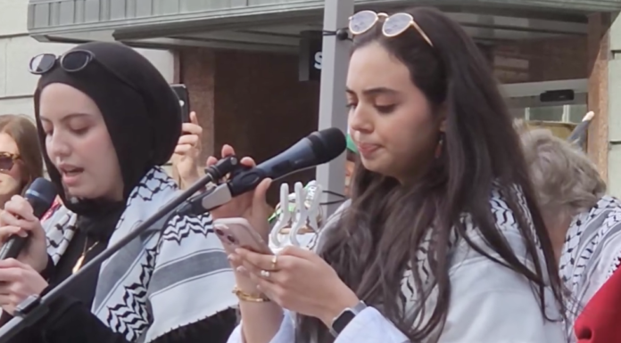 Palestinian NZ women speaking at the Gaza ceasefire rally