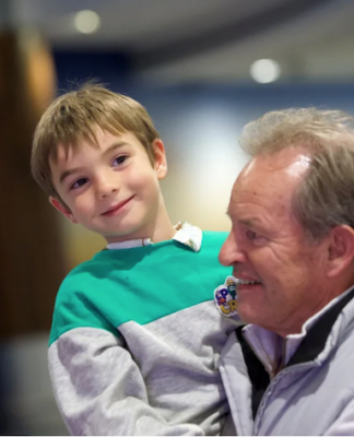 NZ’s first New Caledonia evacuation flight lands in Auckland Some of the passengers on the special flight out of New Caledonia