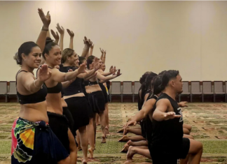 Cook Islands dancers in rehearsal