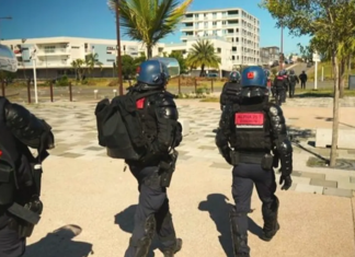 French gendarmes deployed in Dumbéa on June 24