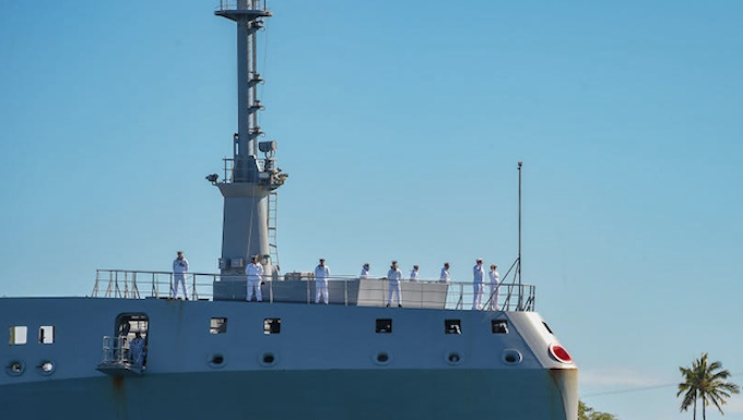 HMNZS Aotearoa, which returns this year, sails into Hawai'i’s Pearl Harbour