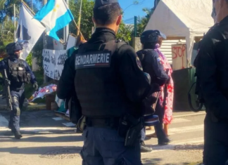 French police crackdown in Nouméa