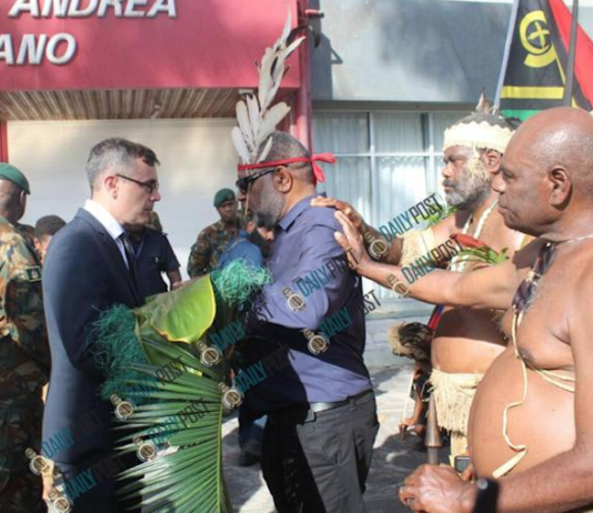 The president of Vanuatu's Malvatumauri Council of Chiefs, Chief Paul Robert Ravun