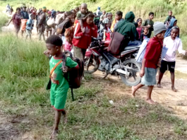 West Papuan civilians in Paniai forced to flee their homes