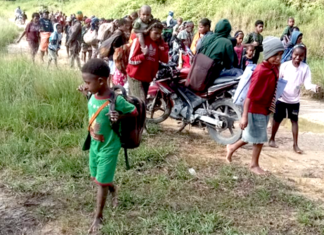 West Papuan civilians in Paniai forced to flee their homes