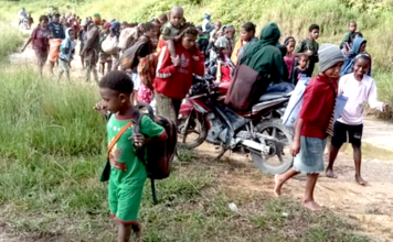 West Papuan civilians in Paniai forced to flee their homes