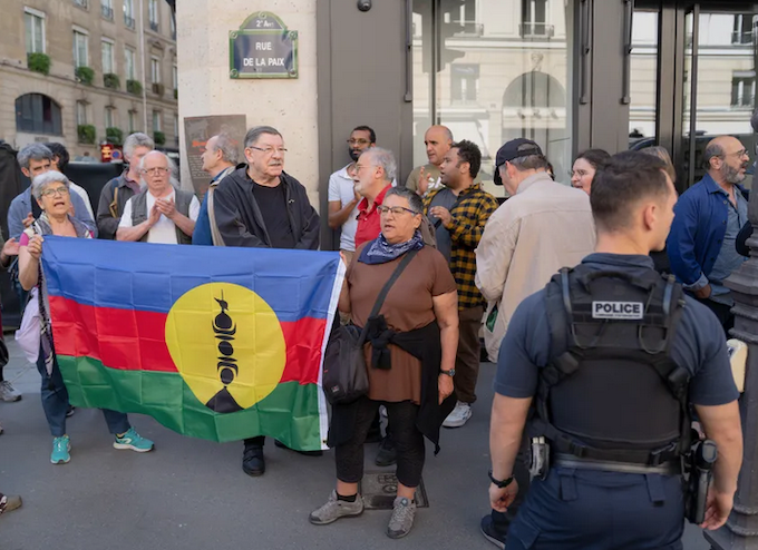 A demonstration in Paris not far from the Justice Ministry calling for the release of the Kanak political prisoners