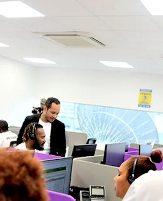 Plea to ‘uncounted’ PNG residents to call in as census winds down The Port Moresby call centre for the national census