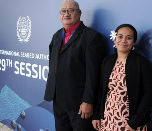 Tuvalu delegates Monise Laafai and Demi Afasene