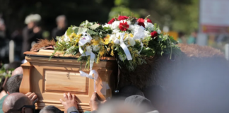 Kiingi Tuheitia is laid to rest at Taupiri maunga