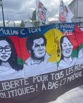 Protesters at Molodoï, Strasbourg, demanding the release of Kanak indigenous political prisoners being detained in France