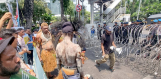 Indonesian security forces block Indigenous West Papuans protesting in Indonesia’s capital Jakarta against land seizures