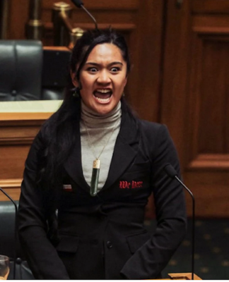 Maipi-Clarke beginning the Ka Mate haka