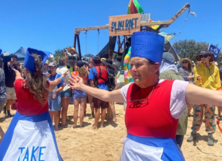 Rising Tide Newcastle coal port protest protesters on Sunday