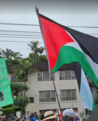 Symbols of "decolonisation'
