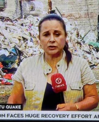 Vanuatu quake: ‘Our shop was flattened like a deck of cards’ 1News Pacific correspondent Barbara Dreaver in Port Vila