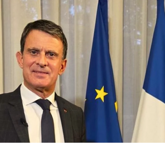 French Overseas Minister Manuel Valls