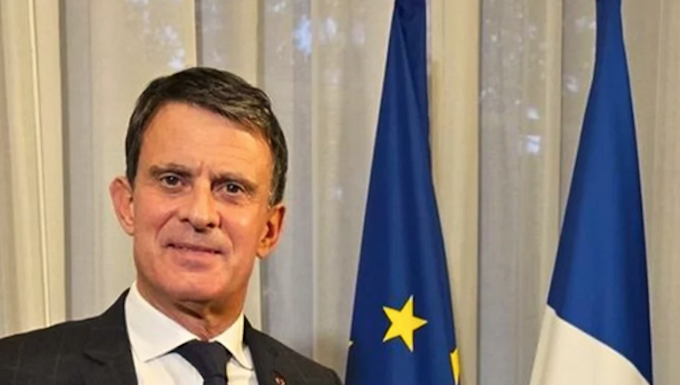 French Overseas Minister Manuel Valls