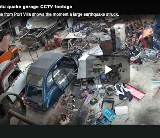 Screenshot from Port Vila video showing the moment the 7.3 earthquake struck