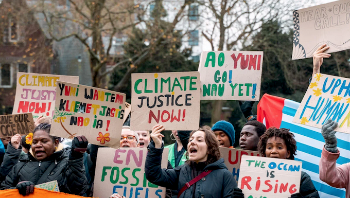 Deep freeze: Pacific ‘alarm’ as Trump leaves US diplomats with little to offer Pacific Islands climate justice protesters among those demonstrating at The Hague