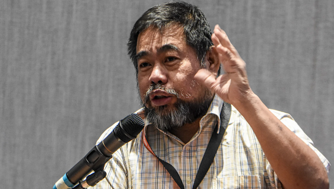 Filipino investigative journalist Manny "Bok" Mogato