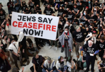 Independent Jewish protesters take part in a rally for a permanent ceasefire and peace in Gaza