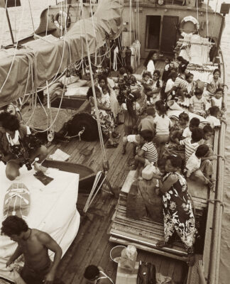Rongelap Islanders on board the Rainbow Warrior bound for Mejatto in May 1985