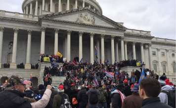 Trump supporters marching on the US Capitol on 6 January 2021