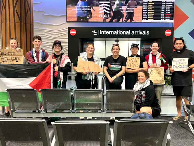 Christian pilgrims have staged airport protests around New Zealand calling for humanitarian visas