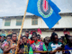 People queue to vote in Bougainville’s independence referendum in 2019