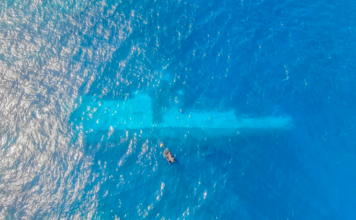 UAS footage of RNZN divers surveying the area around HMNZS Manawanui on the Southern Coast of Upulo as part of Operation Resolution