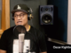 Naked Samoan group comedian Oscar Kightley