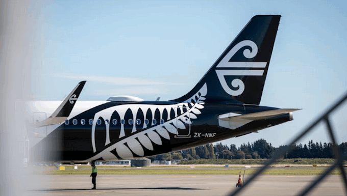 Air New Zealand is resuming its Auckland-Nouméa service